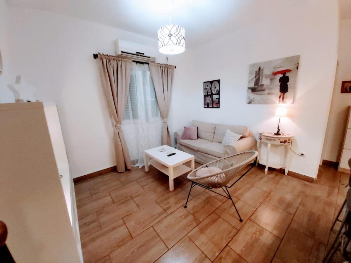 Studio Apartmant Leona With Parking Place Сплит Экстерьер фото